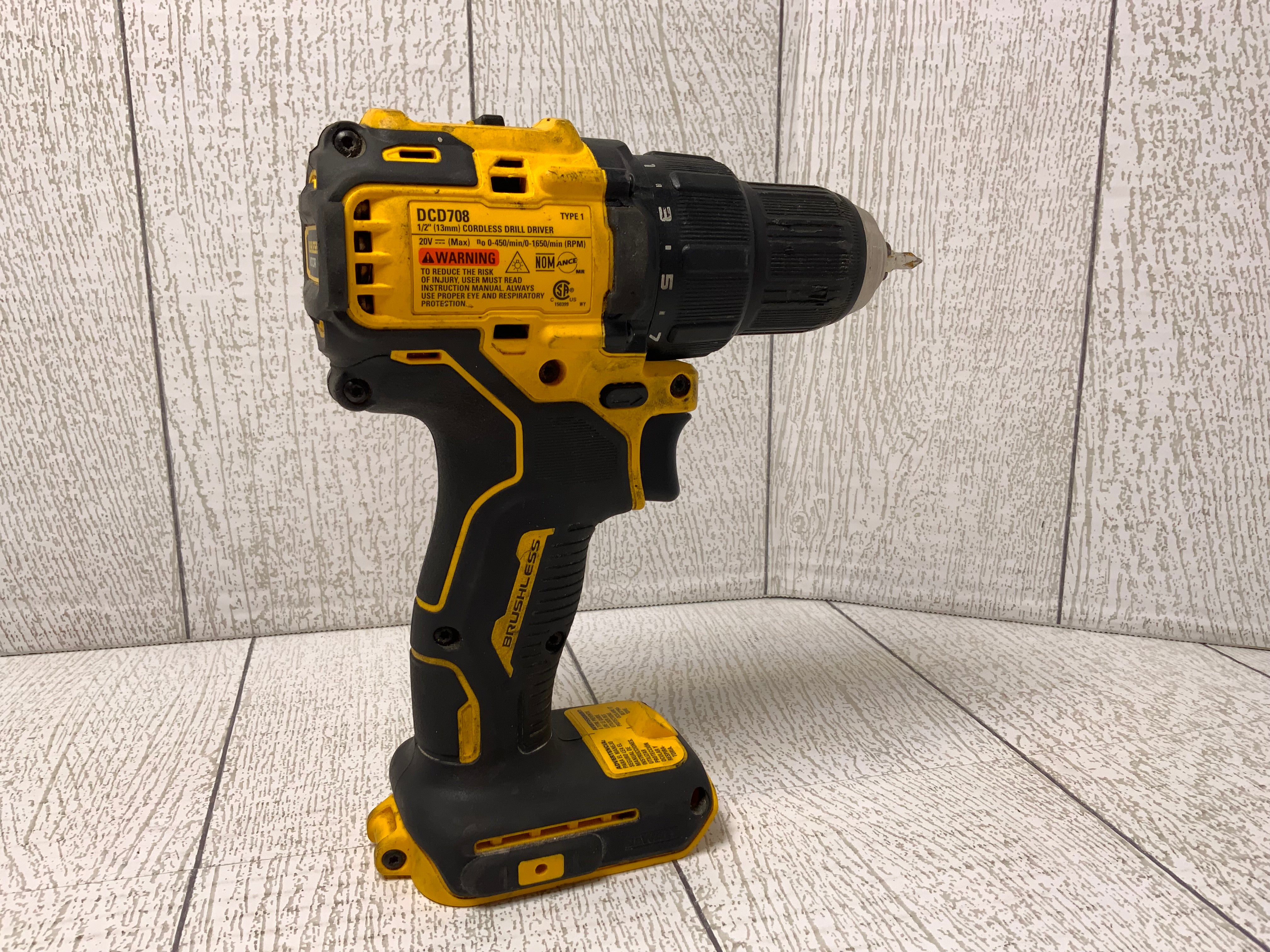 Dewalt 20V DCD996 Drill/Dewalt DCD708 Drill **LOT OF 2** **READ DESCRIPTION** (7983051571438)